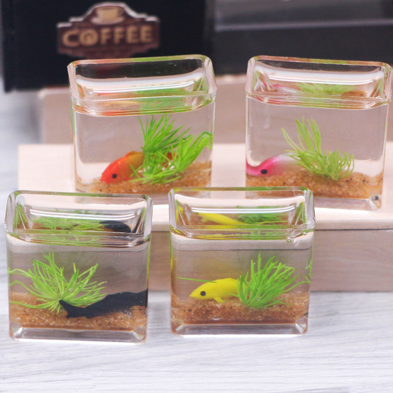 Fish Toys For Aquarium - 1Pc 1:12 ドールハウスミニチュア水槽シミュレーション水族館家の装飾おもちゃドールハウスアクセサリー